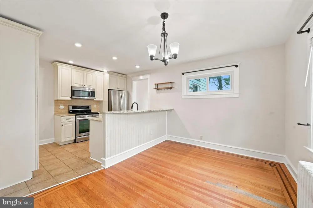 622 COUNTRY CLUB LANE Havertown, PA 19083