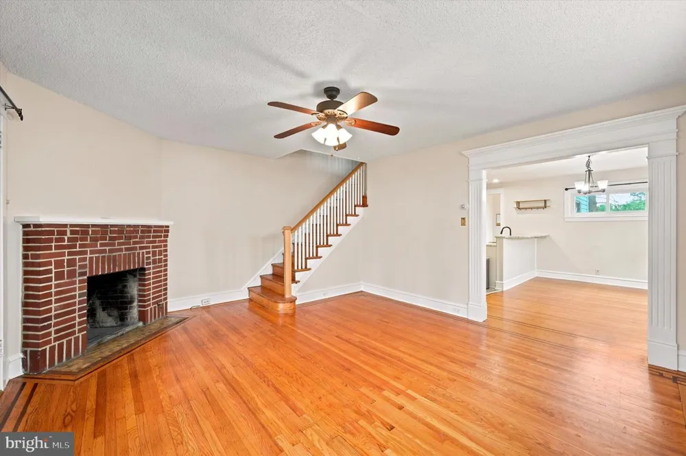 622 COUNTRY CLUB LANE Havertown, PA 19083