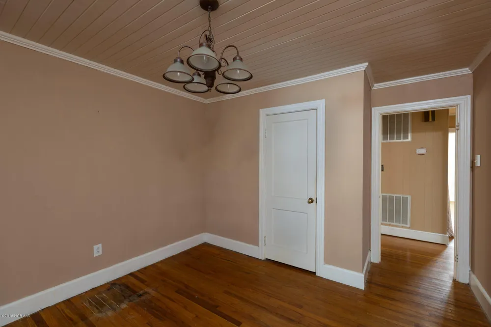 506 Raleigh Road Clinton, NC 28328