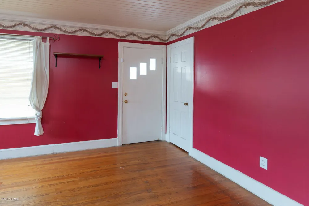 506 Raleigh Road Clinton, NC 28328