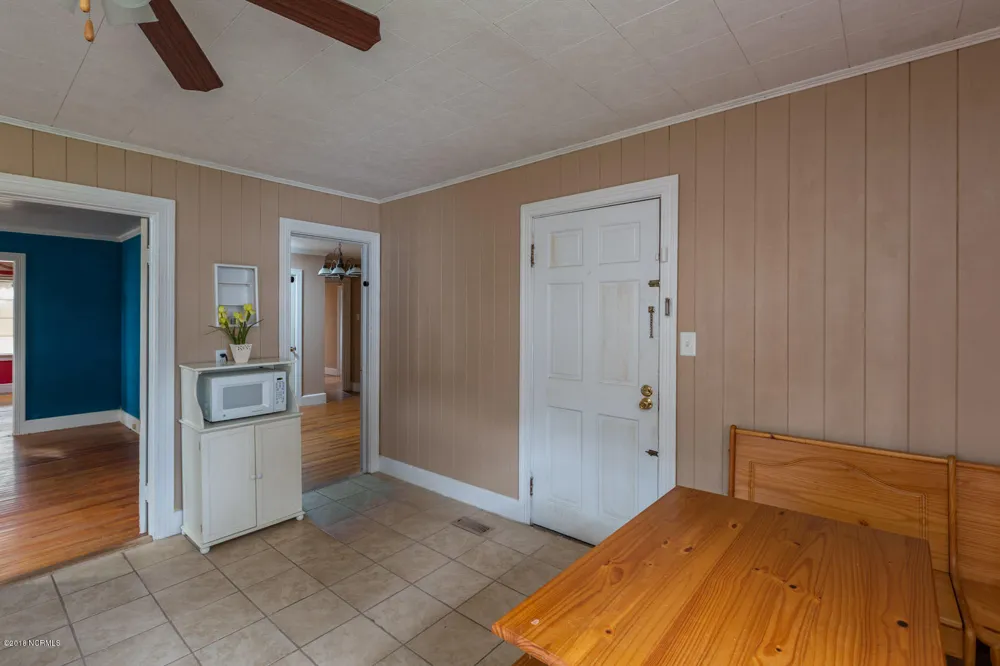 506 Raleigh Road Clinton, NC 28328