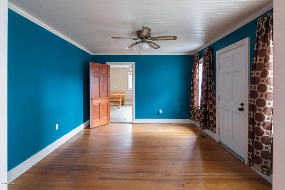 506 Raleigh Road Clinton, NC 28328