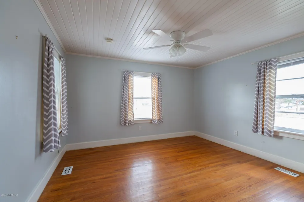 506 Raleigh Road Clinton, NC 28328