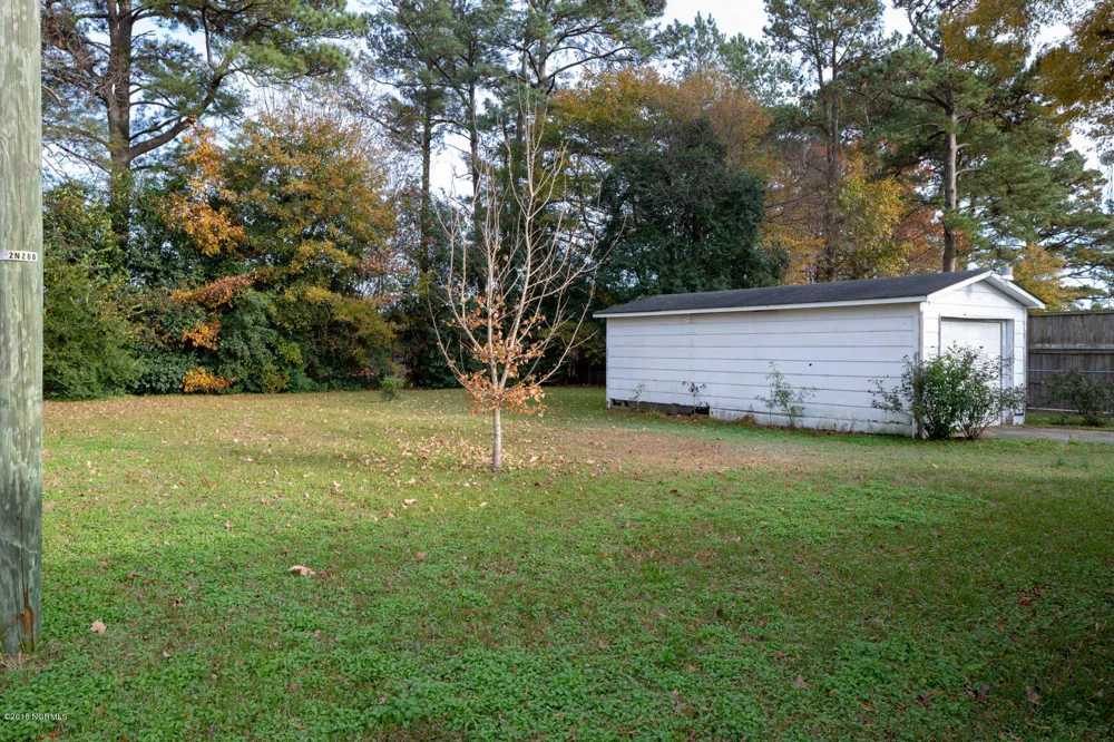 506 Raleigh Road Clinton, NC 28328