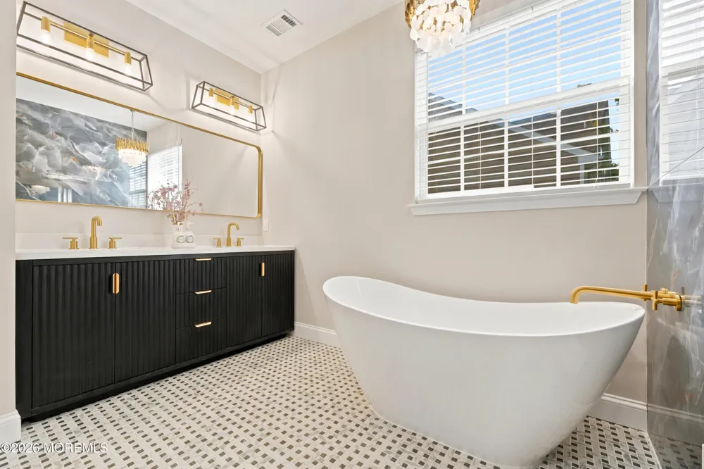 63 Marlow Drive Jackson, NJ 08527