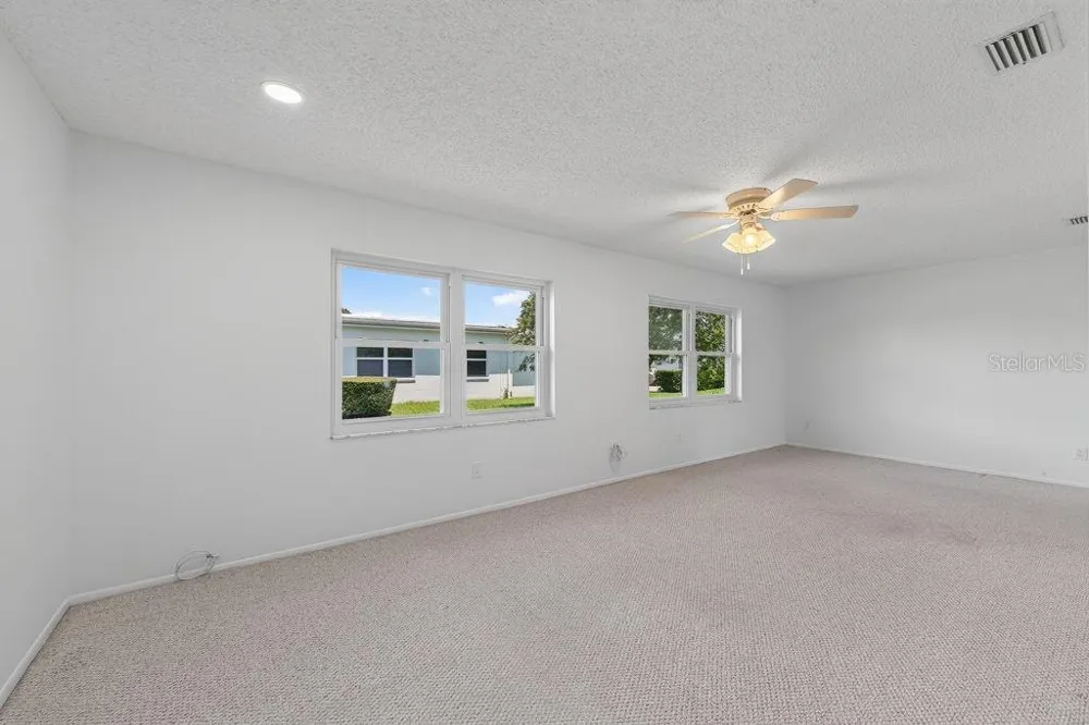 3843 97TH TERRACE Pinellas Park, FL 33782