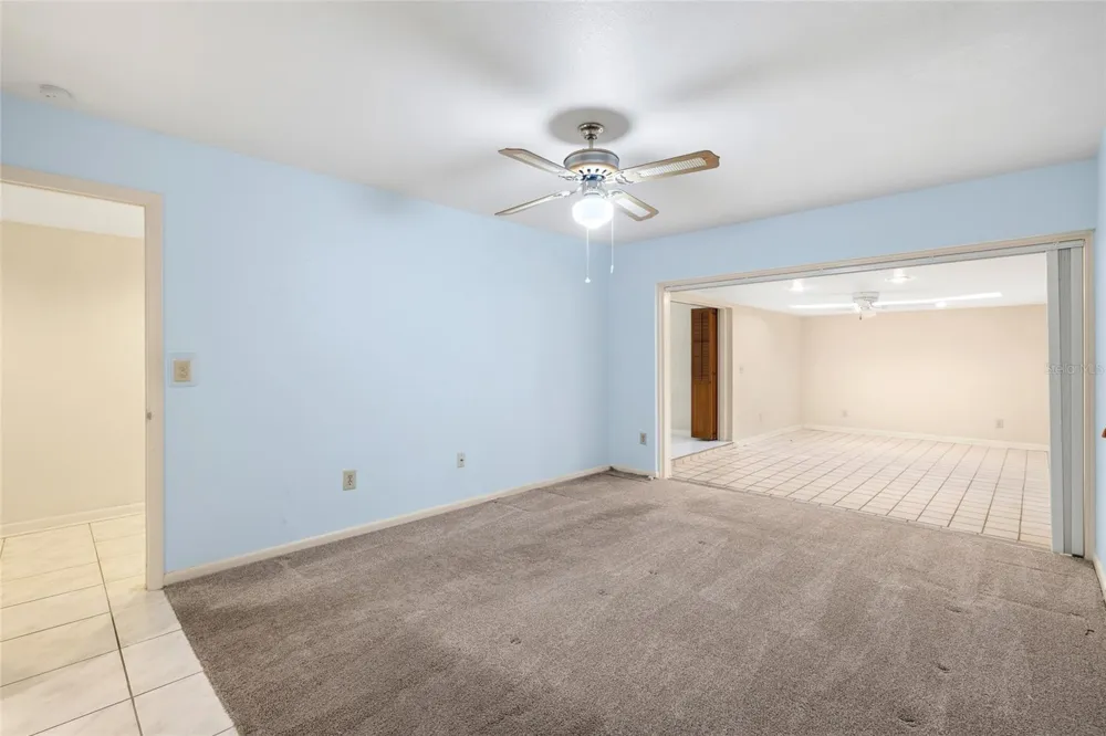 14225 CYPRESS CIRCLE #14225 Tampa, FL 33618