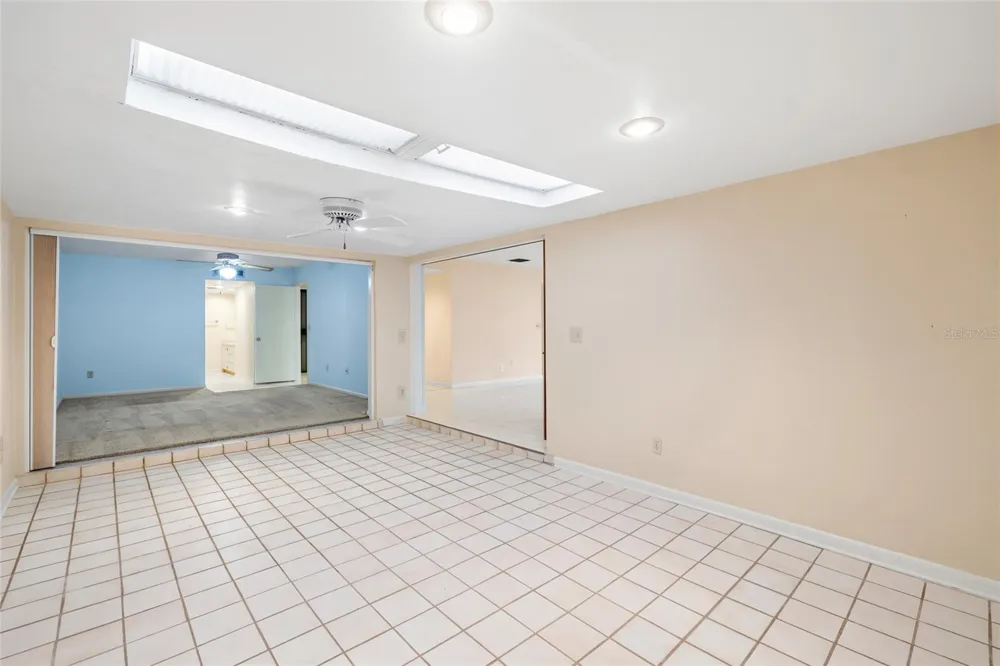 14225 CYPRESS CIRCLE #14225 Tampa, FL 33618