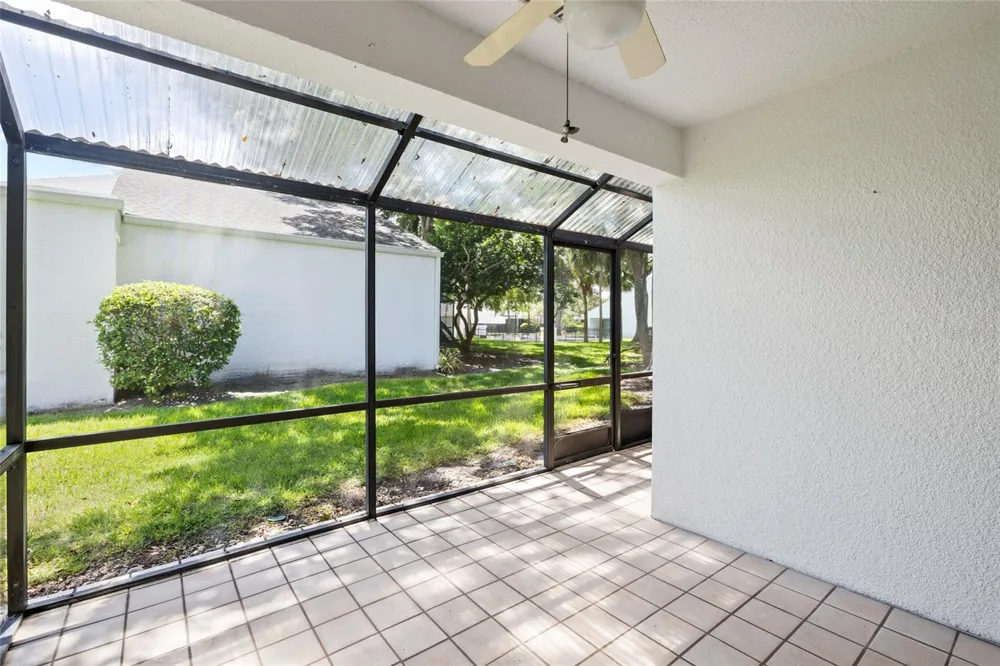 14225 CYPRESS CIRCLE #14225 Tampa, FL 33618