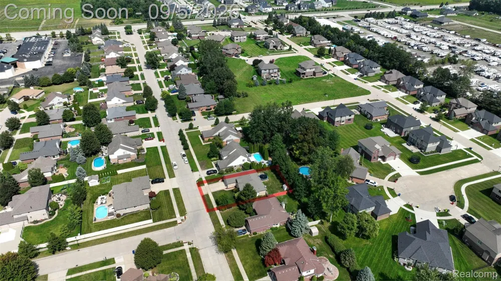 50576 Commons Drive Macomb Township, MI 48042
