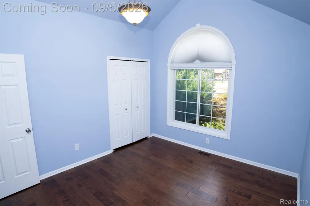 50576 Commons Drive Macomb Township, MI 48042