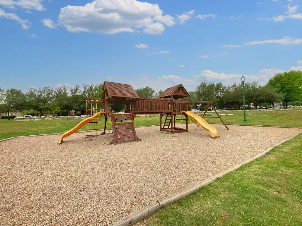 701 Sampson Street Kyle, TX 78640