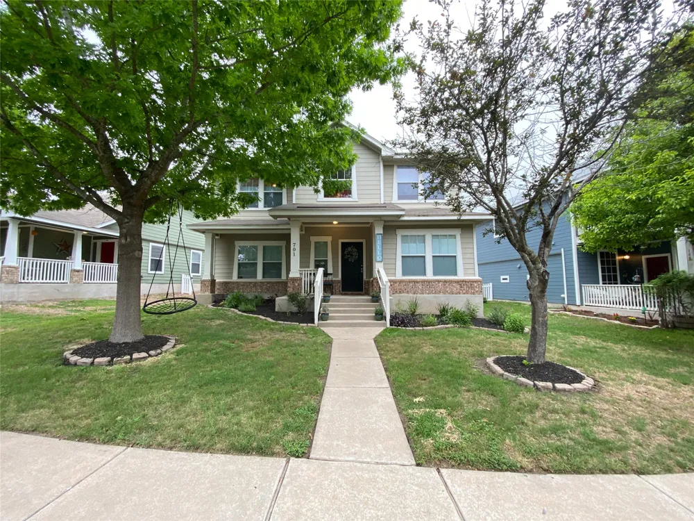701 Sampson Street Kyle, TX 78640