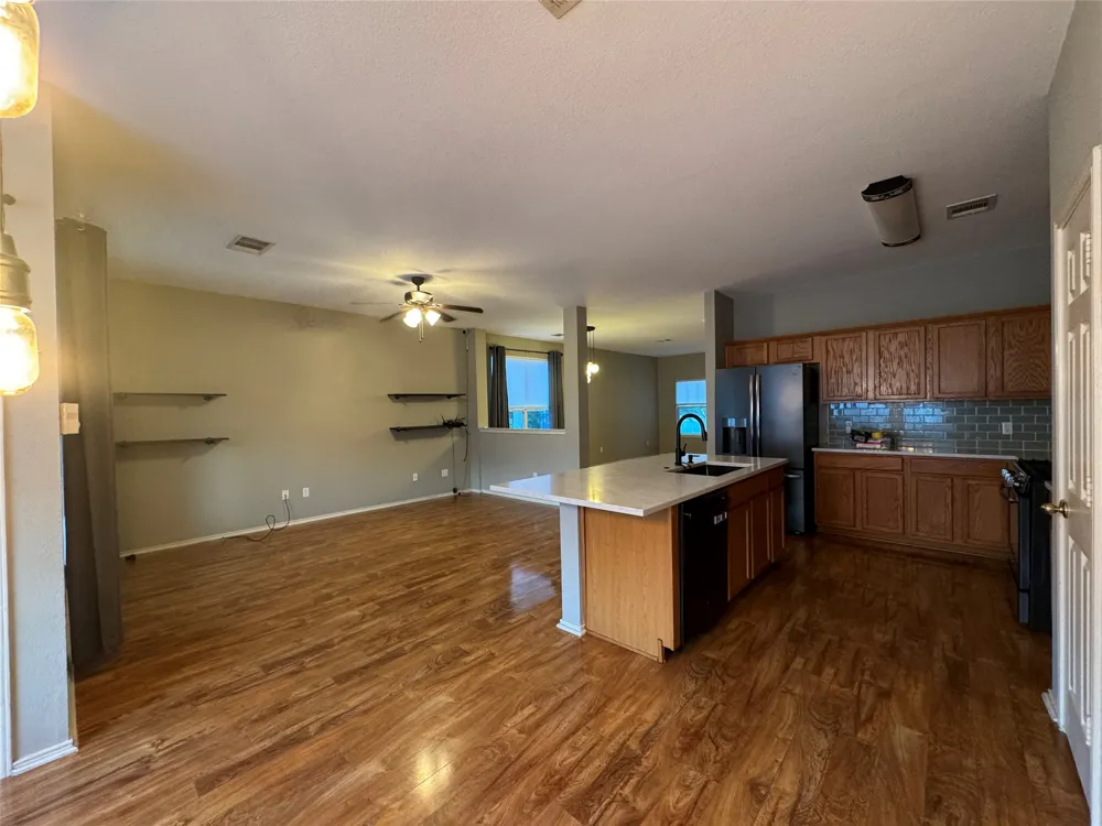 701 Sampson Street Kyle, TX 78640