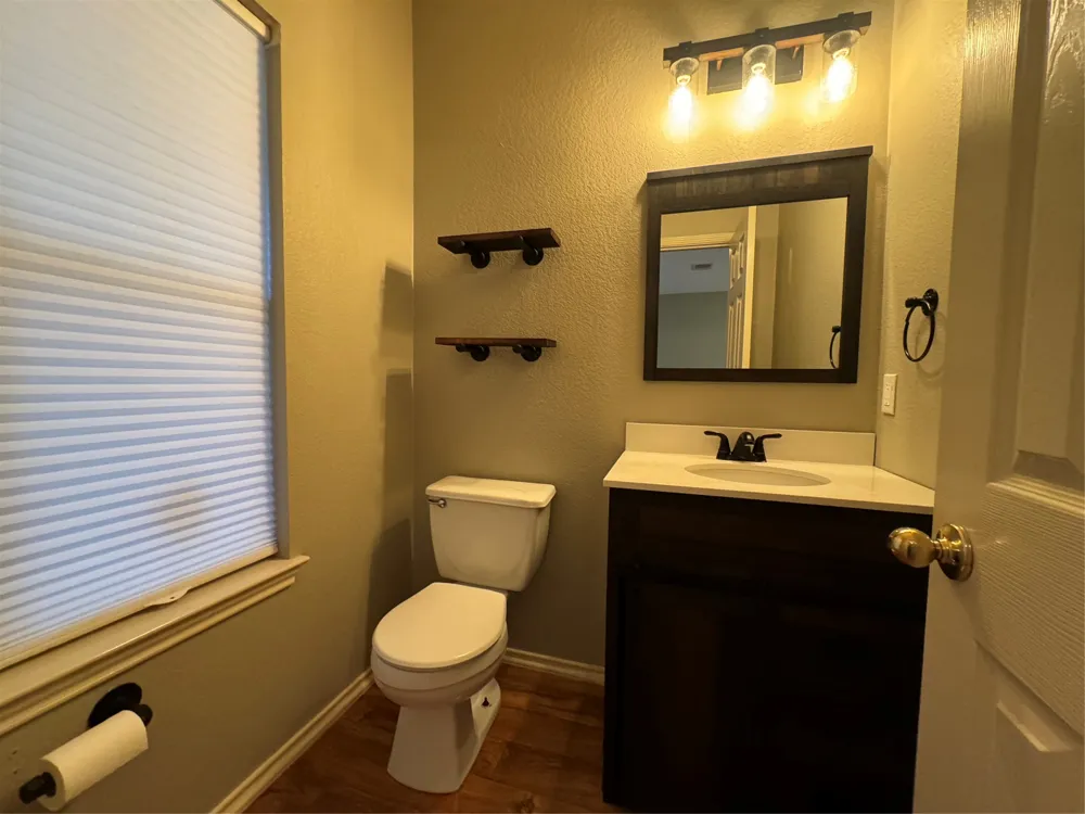 701 Sampson Street Kyle, TX 78640