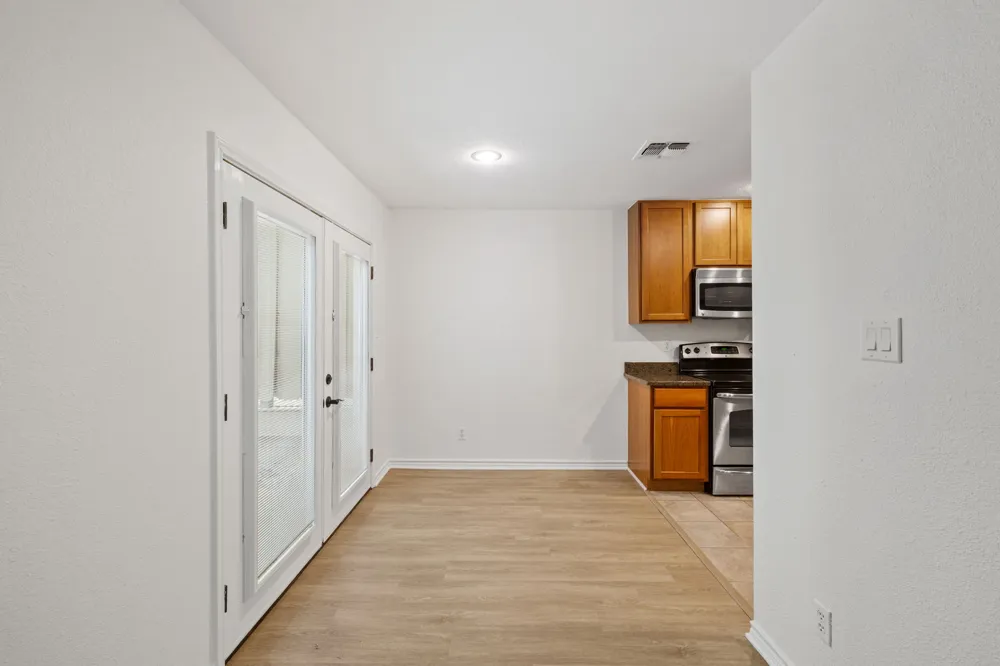 6700 Cooper Lane #19 Austin, TX 78745