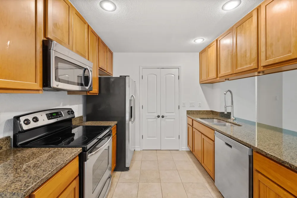 6700 Cooper Lane #19 Austin, TX 78745