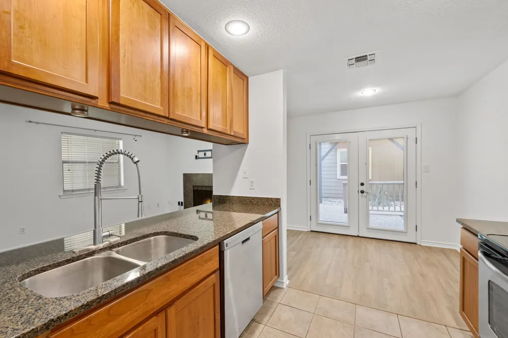 6700 Cooper Lane #19 Austin, TX 78745