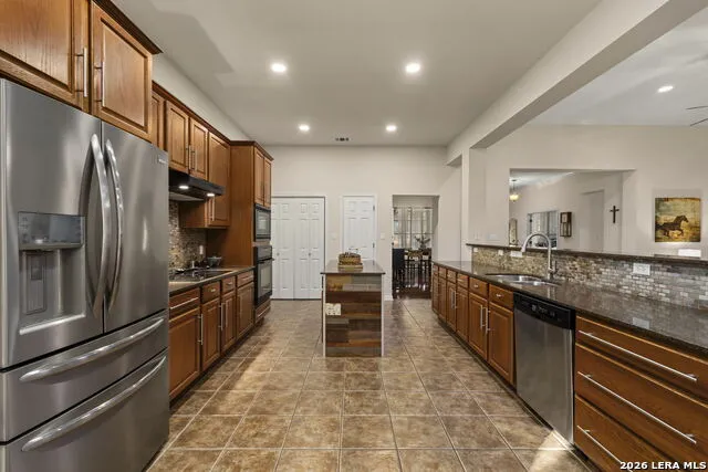 14006 POSSUM TREE RD San Antonio, TX 78232