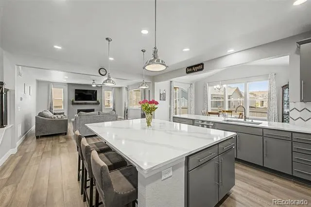 9805 Ceylon Court Commerce City, CO 80022