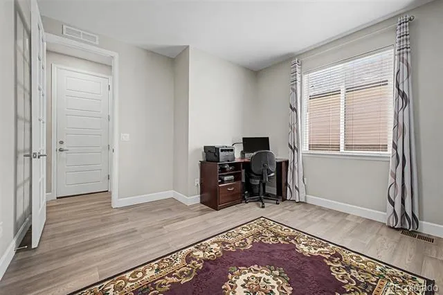 9805 Ceylon Court Commerce City, CO 80022