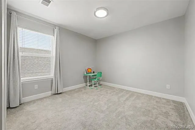 9805 Ceylon Court Commerce City, CO 80022