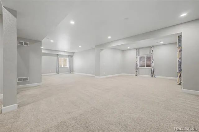 9805 Ceylon Court Commerce City, CO 80022