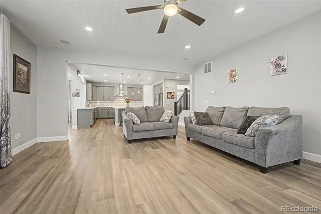 9805 Ceylon Court Commerce City, CO 80022