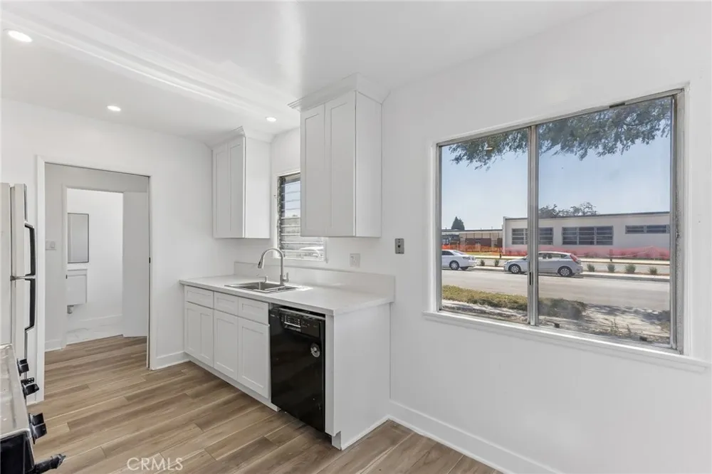 16718 Cerise Avenue Torrance, CA 90504