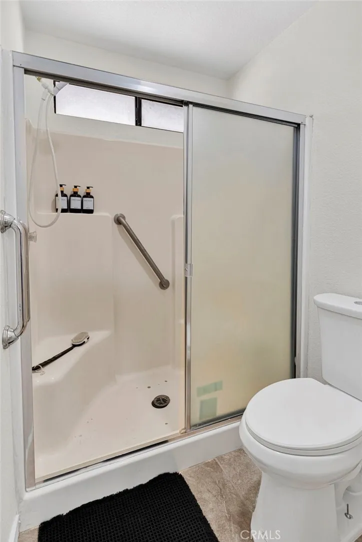 14865 Temecula Road Apple Valley, CA 92307