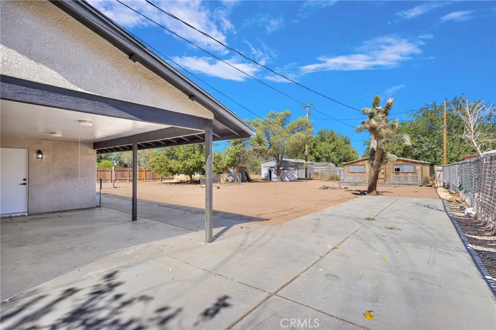 14865 Temecula Road Apple Valley, CA 92307