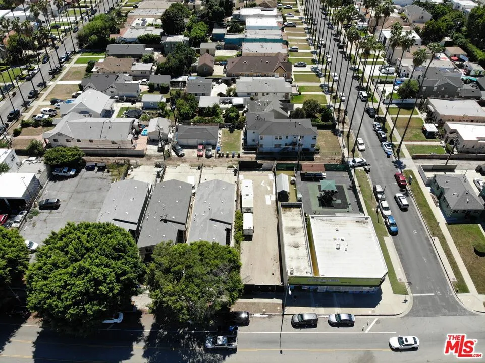 3122 W Vernon Avenue Los Angeles, CA 90008