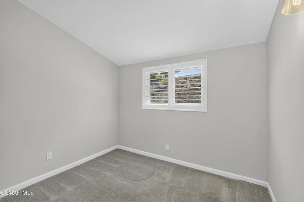2660 Calle Limonero Thousand Oaks, CA 91360