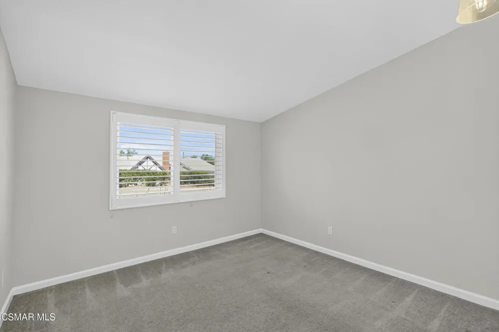 2660 Calle Limonero Thousand Oaks, CA 91360