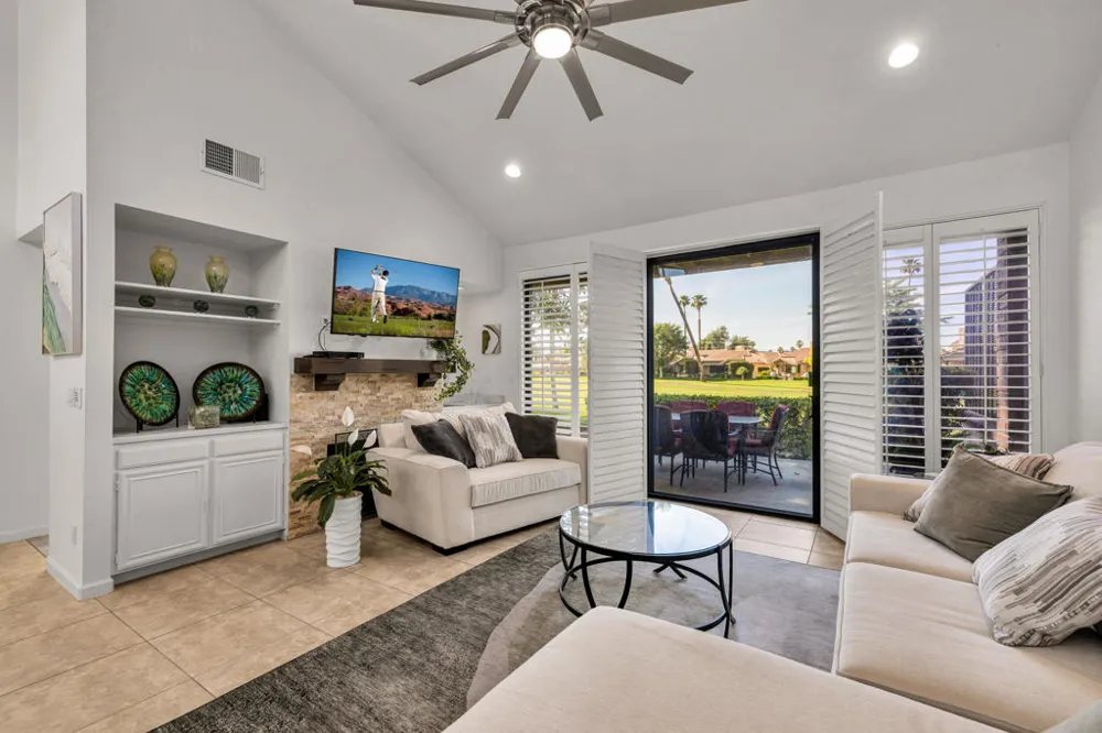 272 Avenida Del Sol Palm Desert, CA 92260