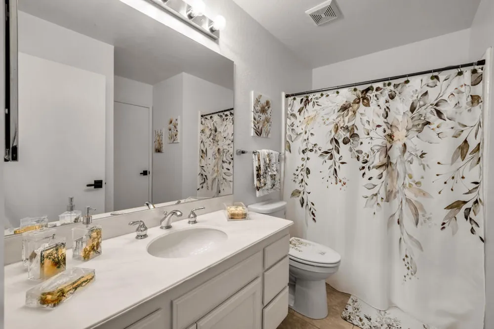 272 Avenida Del Sol Palm Desert, CA 92260