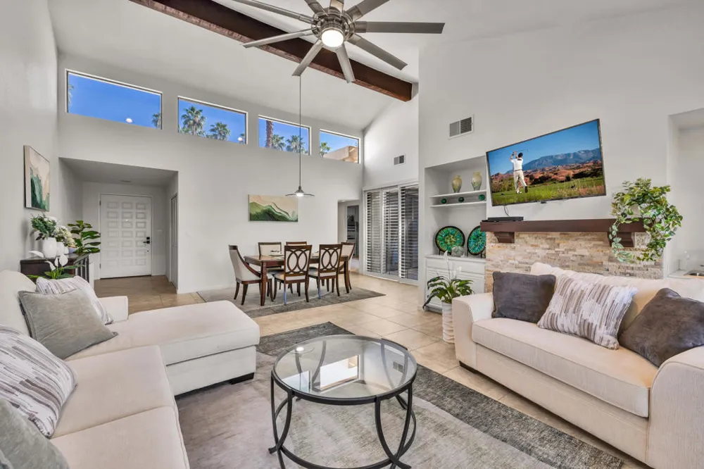 272 Avenida Del Sol Palm Desert, CA 92260