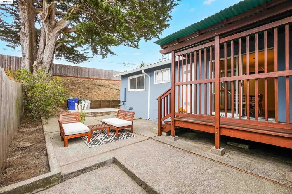 449 Mariposa Dr South San Francisco, CA 94080