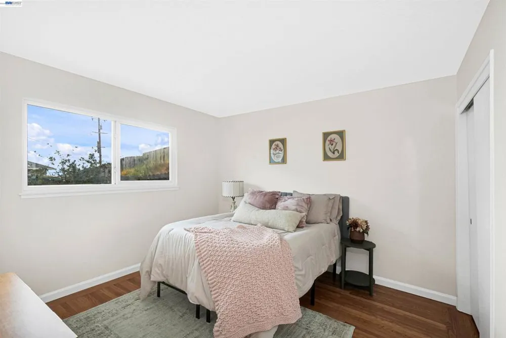 449 Mariposa Dr South San Francisco, CA 94080