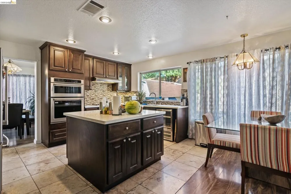 4137 Amargosa Dr Antioch, CA 94531