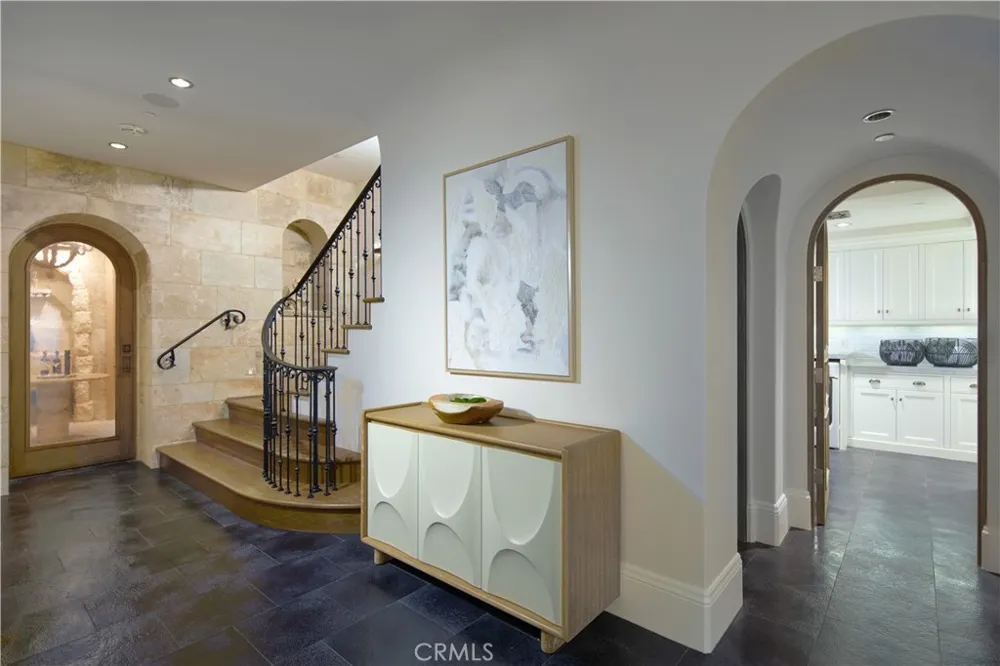 49 Beach View Avenue Dana Point, CA 92629