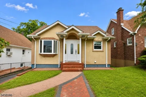 146 Liberty Ave