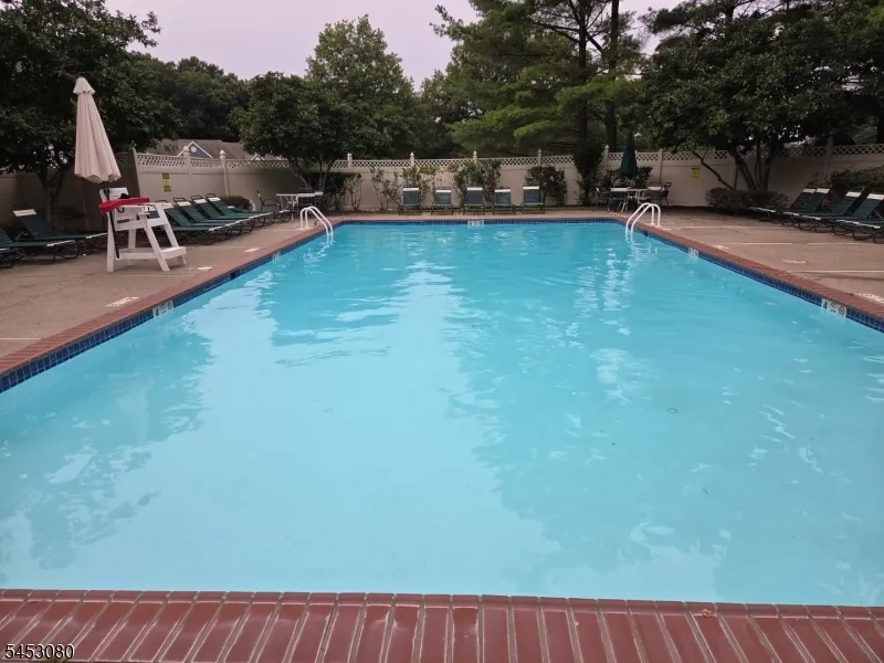 54 Woodledge Ct Rockaway, NJ 07866