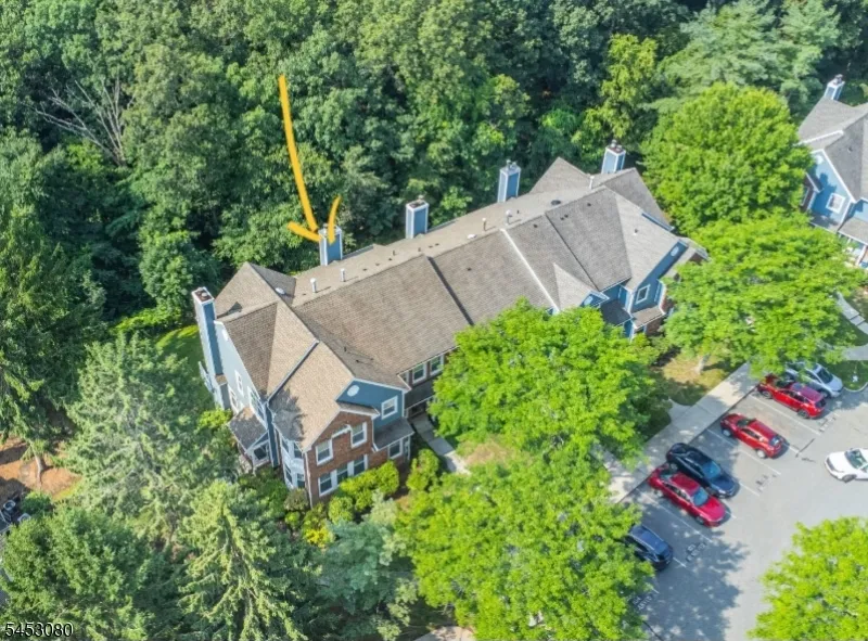 54 Woodledge Ct Rockaway, NJ 07866