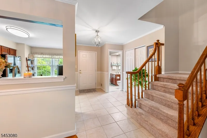 54 Woodledge Ct Rockaway, NJ 07866