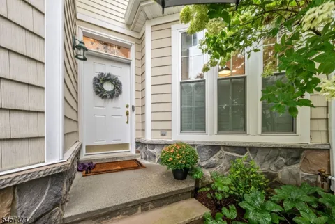 4 Kingsley Evans Cir