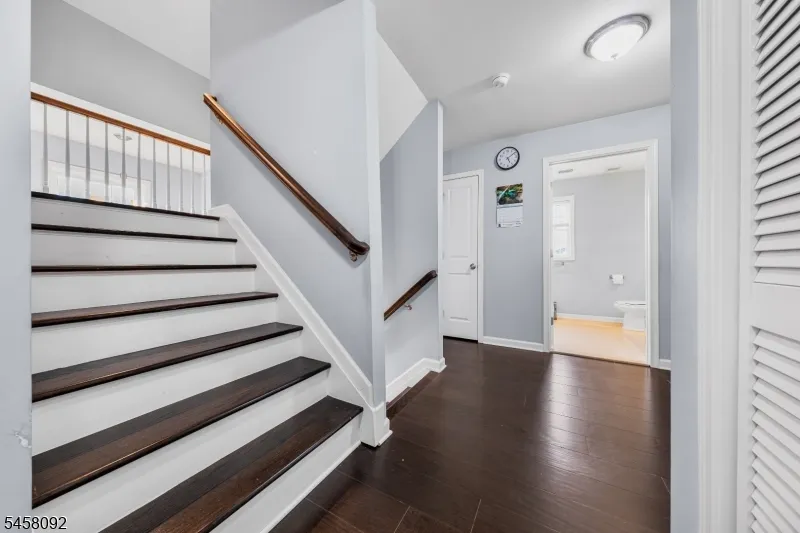 586 Dial Ave Piscataway, NJ 08854