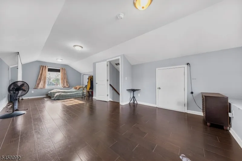 586 Dial Ave Piscataway, NJ 08854