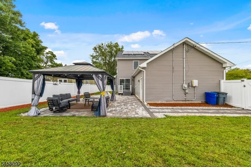 586 Dial Ave Piscataway, NJ 08854