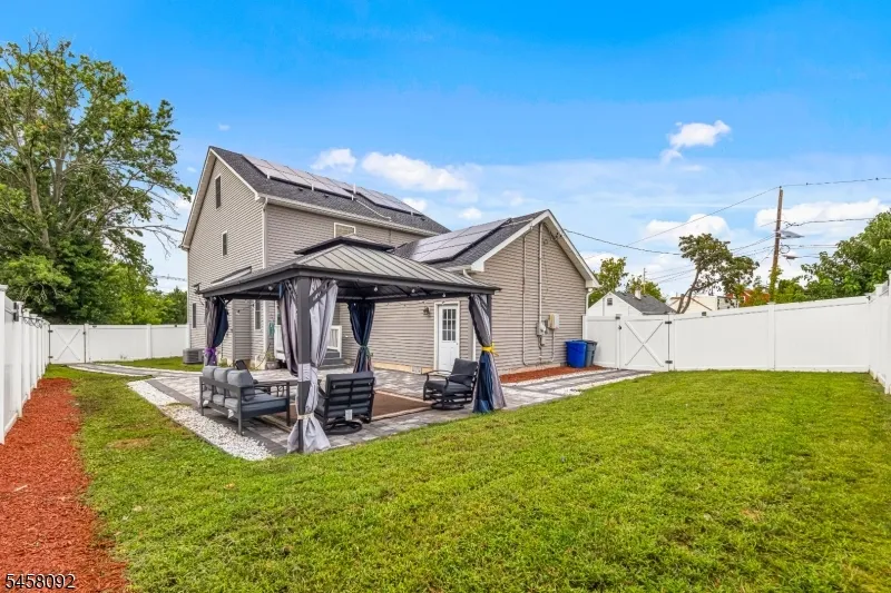 586 Dial Ave Piscataway, NJ 08854